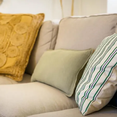 Villa Heritage Laurel