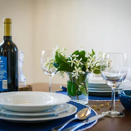 Villa Heritage Laurel *