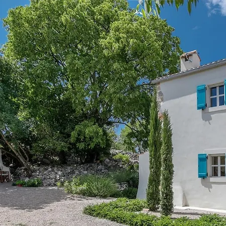 Heritage Laurel Малинска