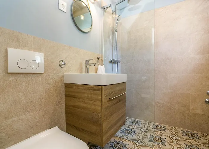 Heritage Laurel فيلة *