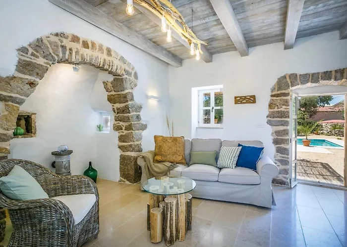 Villa Heritage Laurel *