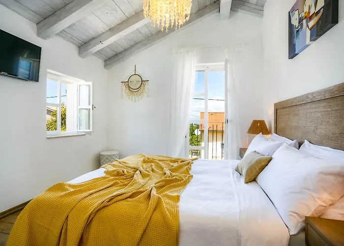 Heritage Laurel فيلة *