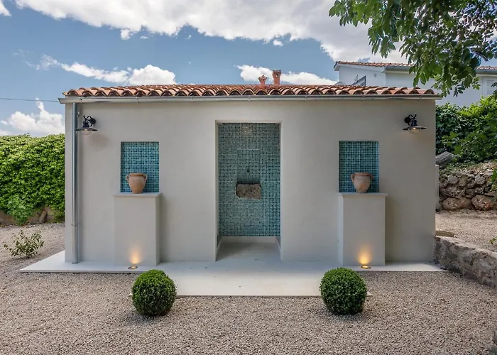 Heritage Laurel * مالينسكا